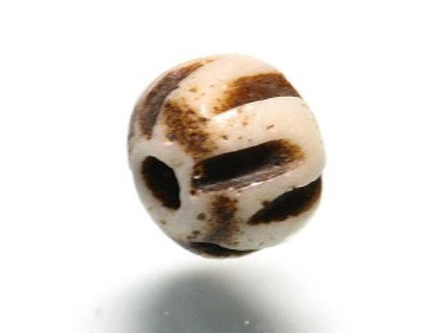 TOKO-BEADS BB110-28S Bone bead 8mm BB110-28S ボーンビーズ 8mm Asian bead & African bead  Handmade,Lampeork,bead,asia,india,ethnic,parts,accessory,beads とんぼ玉,ビーズ,トンボ玉,アジア,インド,エスニック,手作り,パーツ,アクセサリー