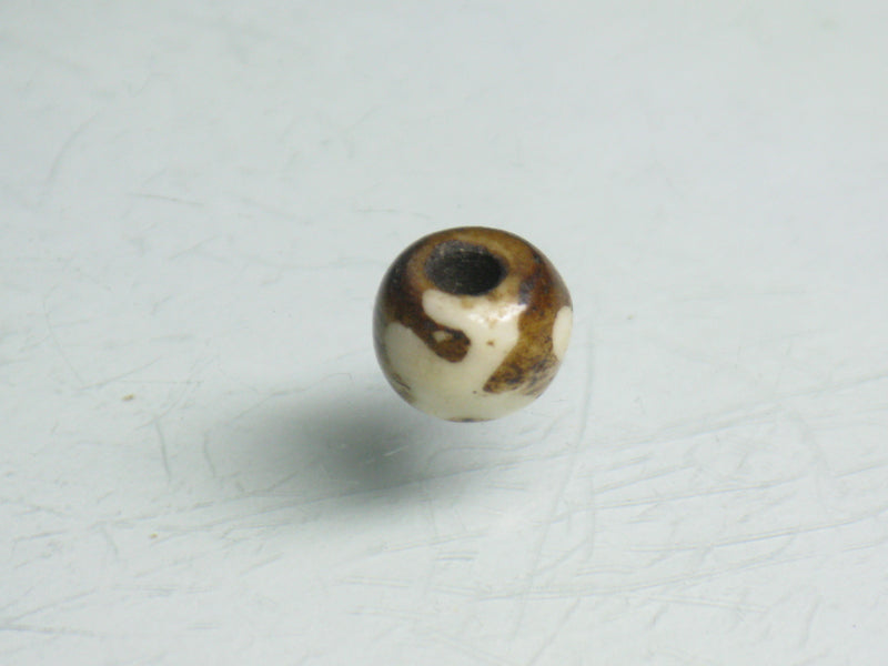 TOKO-BEADS BB112S-10 Bone bead 6.5~7mm BB112S-10 ボーンビーズ 6.5~7mm Asian bead & African bead  Handmade,Lampeork,bead,asia,india,ethnic,parts,accessory,beads とんぼ玉,ビーズ,トンボ玉,アジア,インド,エスニック,手作り,パーツ,アクセサリー