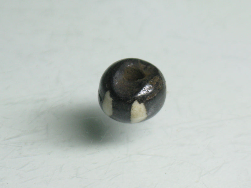 TOKO-BEADS BB112S-18 Bone bead 8.5mm BB112S-18 ボーンビーズ 8.5mm Asian bead & African bead  Handmade,Lampeork,bead,asia,india,ethnic,parts,accessory,beads とんぼ玉,ビーズ,トンボ玉,アジア,インド,エスニック,手作り,パーツ,アクセサリー