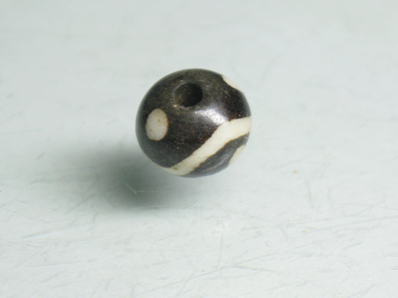 TOKO-BEADS BB112S-25 Bone bead 8.5mm BB112S-25 ボーンビーズ 8.5mm Asian bead & African bead  Handmade,Lampeork,bead,asia,india,ethnic,parts,accessory,beads とんぼ玉,ビーズ,トンボ玉,アジア,インド,エスニック,手作り,パーツ,アクセサリー