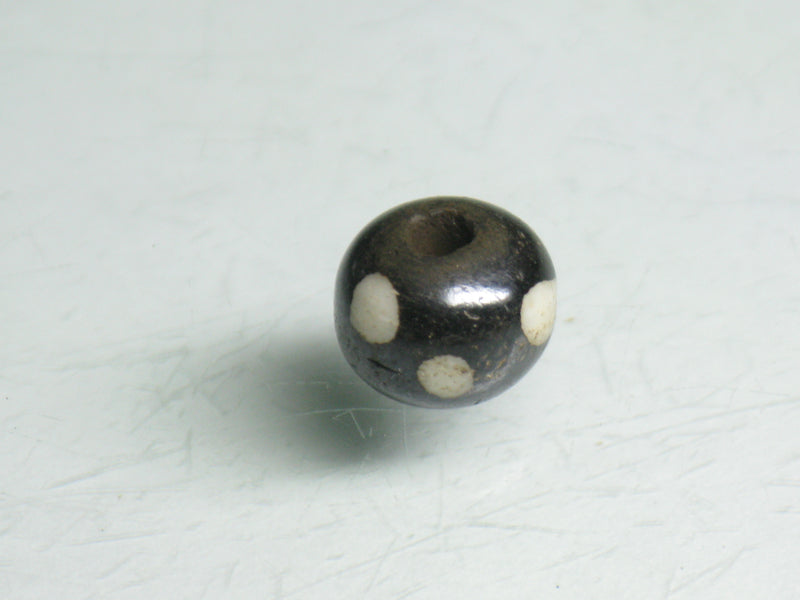 TOKO-BEADS BB112S-27 Bone bead 8.5mm BB112S-27 ボーンビーズ 8.5mm Asian bead & African bead  Handmade,Lampeork,bead,asia,india,ethnic,parts,accessory,beads とんぼ玉,ビーズ,トンボ玉,アジア,インド,エスニック,手作り,パーツ,アクセサリー