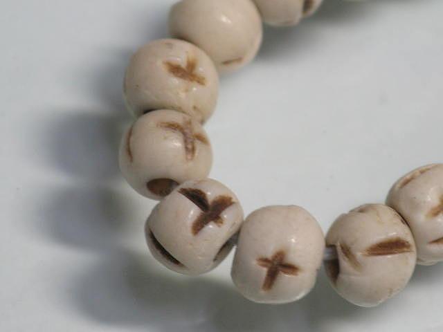 TOKO-BEADS BB113-01N Bone bead (strand) 6.5~7mm BB113-01N ボーンビーズ（連） 6.5~7mm Asian bead & African bead  Handmade,Lampeork,bead,asia,india,ethnic,parts,accessory,beads とんぼ玉,ビーズ,トンボ玉,アジア,インド,エスニック,手作り,パーツ,アクセサリー
