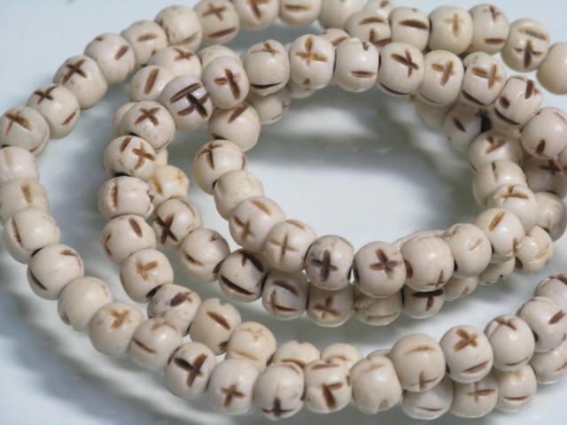 | TOKO-BEADS |BB113N-01 ボーンビーズ（連） 6.5~7mmとんぼ玉,ビーズ,トンボ玉,アジア,インド,エスニック,手作り,パーツ,アクセサリー