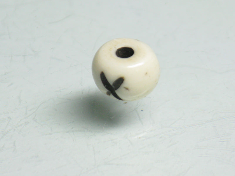 TOKO-BEADS BB113-06S Bone bead 6.5~7mm BB113-06S ボーンビーズ 6.5~7mm Asian bead & African bead  Handmade,Lampeork,bead,asia,india,ethnic,parts,accessory,beads とんぼ玉,ビーズ,トンボ玉,アジア,インド,エスニック,手作り,パーツ,アクセサリー