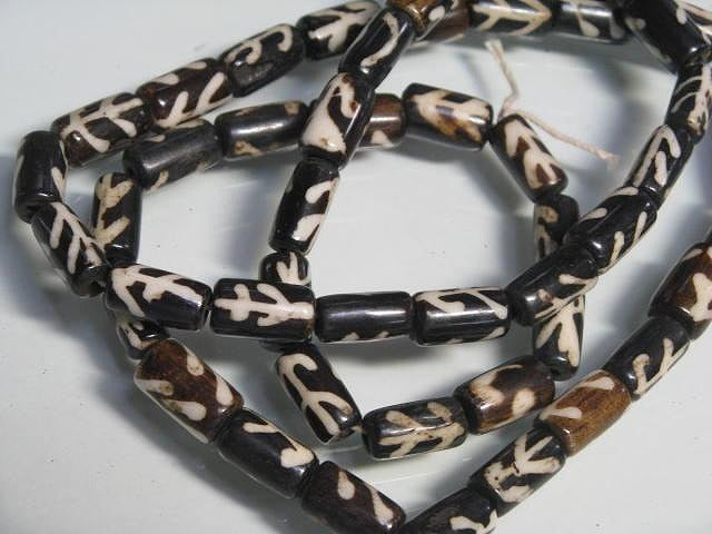 TOKO-BEADS BB114-06N Batik Bone bead (strand) 7mm BB114-06N ボーンビーズ（連） 7mm Asian bead & African bead  Handmade,Lampeork,bead,asia,india,ethnic,parts,accessory,beads とんぼ玉,ビーズ,トンボ玉,アジア,インド,エスニック,手作り,パーツ,アクセサリー