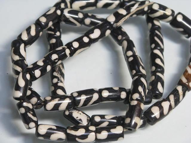 TOKO-BEADS BB114-10N Batik Bone bead (strand) 7mm BB114-10N ボーンビーズ（連） 7mm Asian bead & African bead  Handmade,Lampeork,bead,asia,india,ethnic,parts,accessory,beads とんぼ玉,ビーズ,トンボ玉,アジア,インド,エスニック,手作り,パーツ,アクセサリー