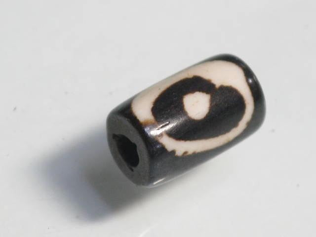 TOKO-BEADS BB114-02S Batik Bone bead 7mm BB114-02S ボーンビーズ 7mm Asian bead & African bead  Handmade,Lampeork,bead,asia,india,ethnic,parts,accessory,beads とんぼ玉,ビーズ,トンボ玉,アジア,インド,エスニック,手作り,パーツ,アクセサリー