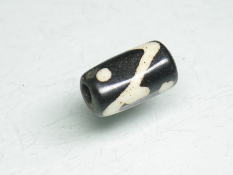 TOKO-BEADS BB114-11S Batik Bone bead 7mm BB114-11S ボーンビーズ 7mm Asian bead & African bead  Handmade,Lampeork,bead,asia,india,ethnic,parts,accessory,beads とんぼ玉,ビーズ,トンボ玉,アジア,インド,エスニック,手作り,パーツ,アクセサリー