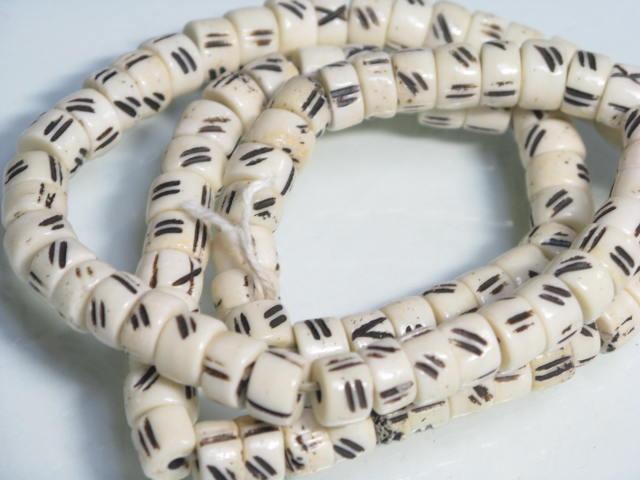 | TOKO-BEADS |BB115N-02 ボーンビーズ（連） 7.5mmとんぼ玉,ビーズ,トンボ玉,アジア,インド,エスニック,手作り,パーツ,アクセサリー