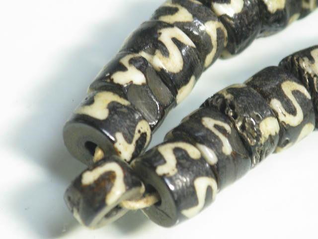 TOKO-BEADS BB115-06N Bone bead (strand) 7.5mm BB115-06N ボーンビーズ（連） 7.5mm Asian bead & African bead  Handmade,Lampeork,bead,asia,india,ethnic,parts,accessory,beads とんぼ玉,ビーズ,トンボ玉,アジア,インド,エスニック,手作り,パーツ,アクセサリー