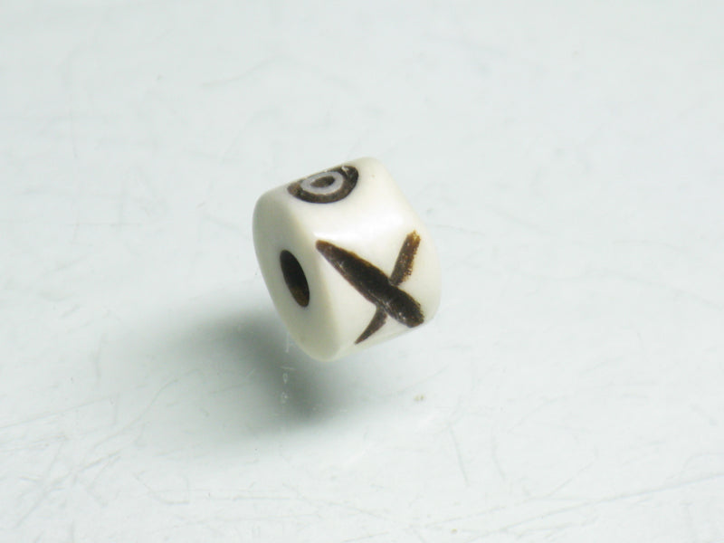 TOKO-BEADS BB115-01S Bone bead 7.5mm BB115-01S ボーンビーズ 7.5mm Asian bead & African bead  Handmade,Lampeork,bead,asia,india,ethnic,parts,accessory,beads とんぼ玉,ビーズ,トンボ玉,アジア,インド,エスニック,手作り,パーツ,アクセサリー
