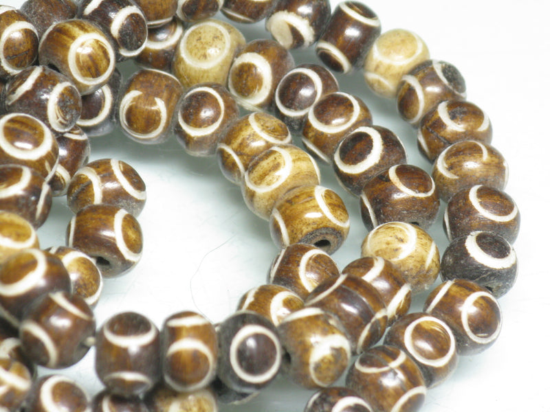 TOKO-BEADS BB116N-03 Bone bead 8.5mm BB116N-03 ボーンビーズ（連） 8.5mm Asian bead & African bead  Handmade,Lampeork,bead,asia,india,ethnic,parts,accessory,beads とんぼ玉,ビーズ,トンボ玉,アジア,インド,エスニック,手作り,パーツ,アクセサリー