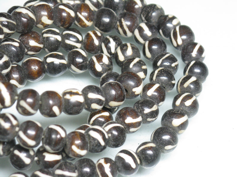 TOKO-BEADS BB116N-13 Bone bead 8.5mm BB116N-13 ボーンビーズ（連） 8.5mm Asian bead & African bead  Handmade,Lampeork,bead,asia,india,ethnic,parts,accessory,beads とんぼ玉,ビーズ,トンボ玉,アジア,インド,エスニック,手作り,パーツ,アクセサリー