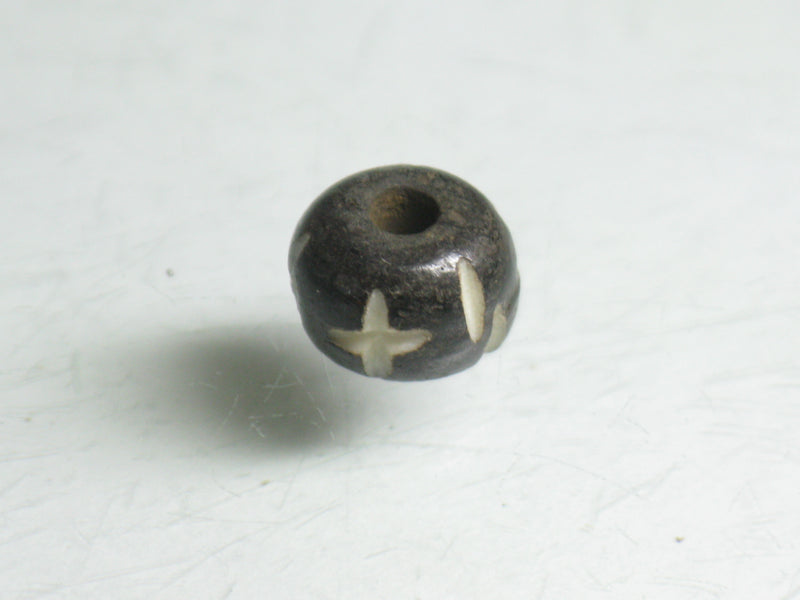 TOKO-BEADS BB116S-06 Bone bead 8.5mm BB116S-06 ボーンビーズ 8.5mm Asian bead & African bead  Handmade,Lampeork,bead,asia,india,ethnic,parts,accessory,beads とんぼ玉,ビーズ,トンボ玉,アジア,インド,エスニック,手作り,パーツ,アクセサリー