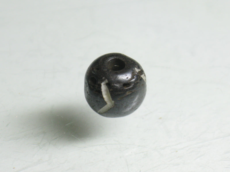 TOKO-BEADS BB116S-10 Bone bead 8.5mm BB116S-10 ボーンビーズ 8.5mm Asian bead & African bead  Handmade,Lampeork,bead,asia,india,ethnic,parts,accessory,beads とんぼ玉,ビーズ,トンボ玉,アジア,インド,エスニック,手作り,パーツ,アクセサリー
