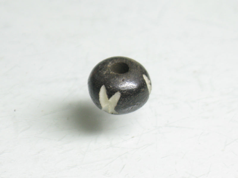 TOKO-BEADS BB116S-15 Bone bead 8.5mm BB116S-15 ボーンビーズ 8.5mm Asian bead & African bead  Handmade,Lampeork,bead,asia,india,ethnic,parts,accessory,beads とんぼ玉,ビーズ,トンボ玉,アジア,インド,エスニック,手作り,パーツ,アクセサリー