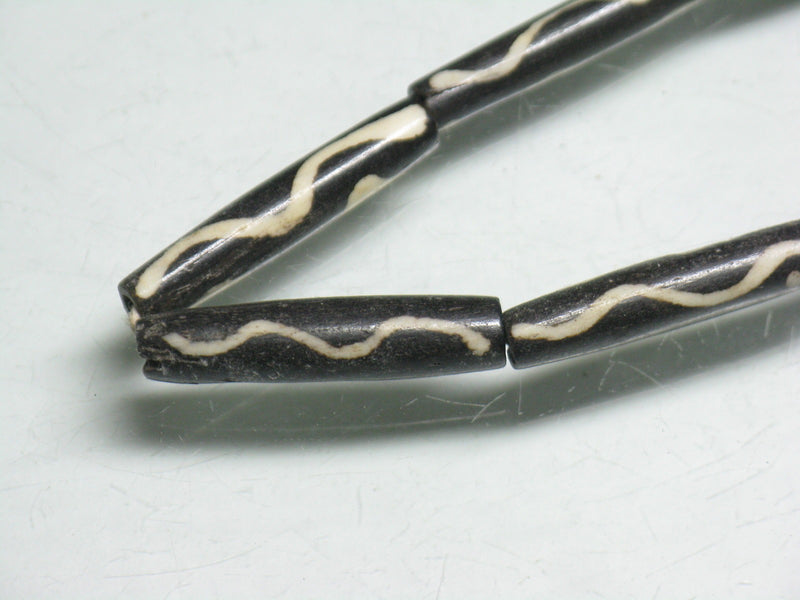 TOKO-BEADS BB119-10N Batik Bone bead 5~6mm BB119-10N ボーンビーズ（連） 5~6mm Asian bead & African bead  Handmade,Lampeork,bead,asia,india,ethnic,parts,accessory,beads とんぼ玉,ビーズ,トンボ玉,アジア,インド,エスニック,手作り,パーツ,アクセサリー