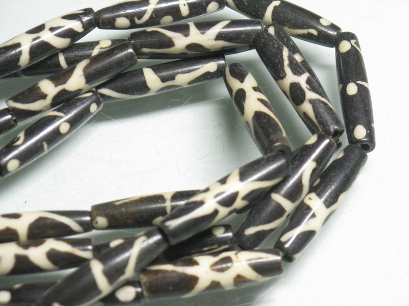 TOKO-BEADS BB119-16N Batik Bone bead 6~7mm BB119-16N ボーンビーズ（連） 6~7mm Asian bead & African bead  Handmade,Lampeork,bead,asia,india,ethnic,parts,accessory,beads とんぼ玉,ビーズ,トンボ玉,アジア,インド,エスニック,手作り,パーツ,アクセサリー