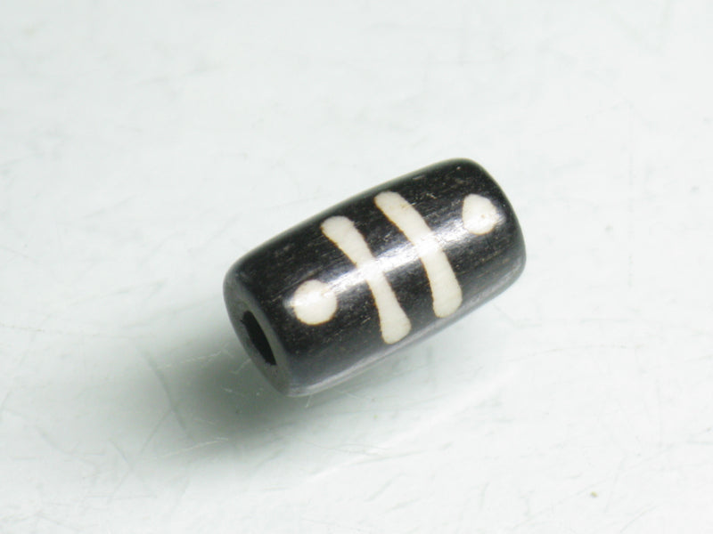 TOKO-BEADS BB119-05S Batik Bone bead 6~7mm BB119-05S ボーンビーズ 6~7mm Asian bead & African bead  Handmade,Lampeork,bead,asia,india,ethnic,parts,accessory,beads とんぼ玉,ビーズ,トンボ玉,アジア,インド,エスニック,手作り,パーツ,アクセサリー