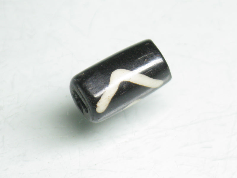 TOKO-BEADS BB119-07S Batik Bone bead 6~7mm BB119-07S ボーンビーズ 6~7mm Asian bead & African bead  Handmade,Lampeork,bead,asia,india,ethnic,parts,accessory,beads とんぼ玉,ビーズ,トンボ玉,アジア,インド,エスニック,手作り,パーツ,アクセサリー