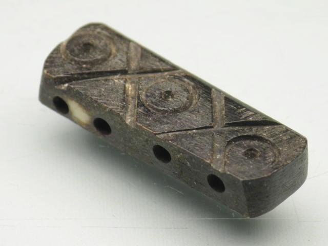 TOKO-BEADS BB120-03 Bone bead 28mm BB120-03 ボーンビーズ 28mm Asian bead & African bead  Handmade,Lampeork,bead,asia,india,ethnic,parts,accessory,beads とんぼ玉,ビーズ,トンボ玉,アジア,インド,エスニック,手作り,パーツ,アクセサリー