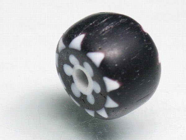 TOKO-BEADS BG142 Glass bead 14mm BG142 シェブロンビーズ 14mm Asian bead & African bead  Handmade,Lampeork,bead,asia,india,ethnic,parts,accessory,beads とんぼ玉,ビーズ,トンボ玉,アジア,インド,エスニック,手作り,パーツ,アクセサリー