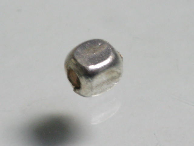 TOKO-BEADS BM019-04S Metal bead 3.2mm BM019-04S メタルビーズ 3.2mm Asian bead & African bead  Handmade,Lampeork,bead,asia,india,ethnic,parts,accessory,beads とんぼ玉,ビーズ,トンボ玉,アジア,インド,エスニック,手作り,パーツ,アクセサリー