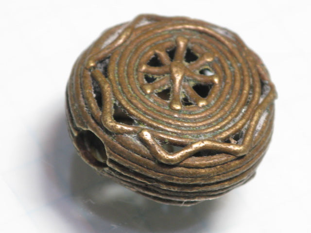 TOKO-BEADS BM020-06 Metal bead 20mm BM020-06 メタルビーズ（コートジボアール） 20mm Asian bead & African bead  Handmade,Lampeork,bead,asia,india,ethnic,parts,accessory,beads とんぼ玉,ビーズ,トンボ玉,アジア,インド,エスニック,手作り,パーツ,アクセサリー