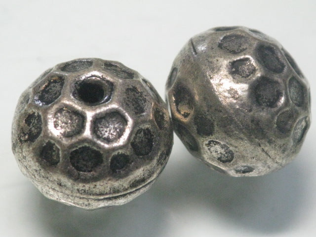 TOKO-BEADS BM101-19 Metal bead (2pcs) 16mm BM101-19 メタルビーズ（2個セット） 16mm Asian bead & African bead  Handmade,Lampeork,bead,asia,india,ethnic,parts,accessory,beads とんぼ玉,ビーズ,トンボ玉,アジア,インド,エスニック,手作り,パーツ,アクセサリー