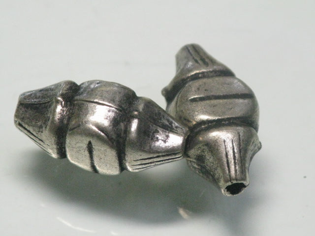 TOKO-BEADS BM101-24 Metal bead (2pcs) 9mm BM101-24 メタルビーズ（2個セット） 9mm Asian bead & African bead  Handmade,Lampeork,bead,asia,india,ethnic,parts,accessory,beads とんぼ玉,ビーズ,トンボ玉,アジア,インド,エスニック,手作り,パーツ,アクセサリー