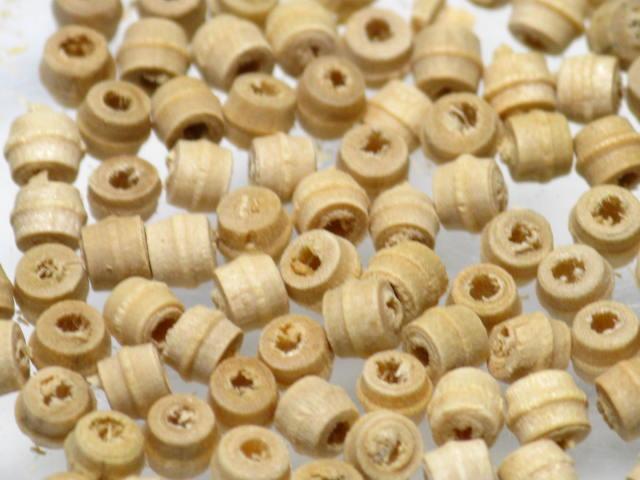 | TOKO-BEADS |BW001-93 ウッドシードビーズ3ｇ 3.5mmとんぼ玉,ビーズ,トンボ玉,アジア,インド,エスニック,手作り,パーツ,アクセサリー