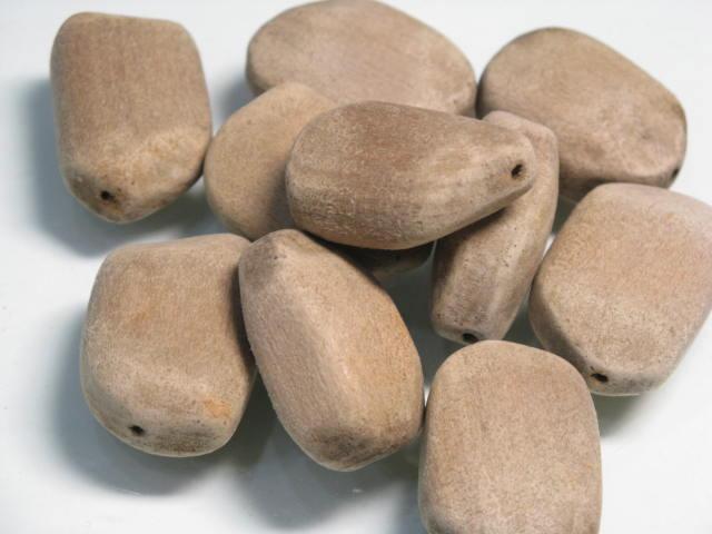 TOKO-BEADS BW010P-31 Wooden bead (non waxed/10pcs) 20mm BW010P-31 フラットウッドビーズ（無垢/10個パック） 20mm Asian bead & African bead  Handmade,Lampeork,bead,asia,india,ethnic,parts,accessory,beads とんぼ玉,ビーズ,トンボ玉,アジア,インド,エスニック,手作り,パーツ,アクセサリー