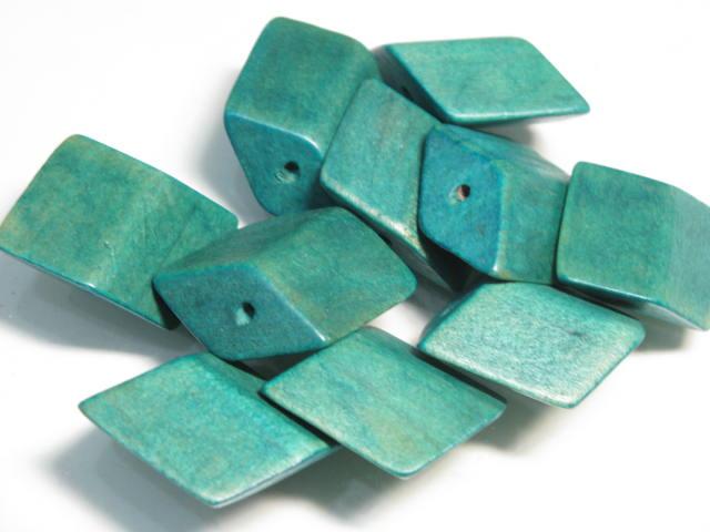 TOKO-BEADS BW010P-59 Wooden bead (10pcs) 16mm BW010P-59 フラットウッドビーズ（10個パック） 16mm Asian bead & African bead  Handmade,Lampeork,bead,asia,india,ethnic,parts,accessory,beads とんぼ玉,ビーズ,トンボ玉,アジア,インド,エスニック,手作り,パーツ,アクセサリー