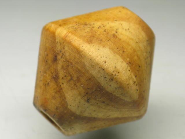 TOKO-BEADS BW011S-14 Wooden bead 24mm BW011S-14 ウッドビーズ 24mm Asian bead & African bead  Handmade,Lampeork,bead,asia,india,ethnic,parts,accessory,beads とんぼ玉,ビーズ,トンボ玉,アジア,インド,エスニック,手作り,パーツ,アクセサリー