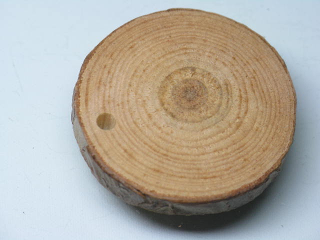 TOKO-BEADS BW014-06 Wooden Charm 36mm BW014-06 ウッドチャーム（年輪） 36mm Asian bead & African bead  Handmade,Lampeork,bead,asia,india,ethnic,parts,accessory,beads とんぼ玉,ビーズ,トンボ玉,アジア,インド,エスニック,手作り,パーツ,アクセサリー
