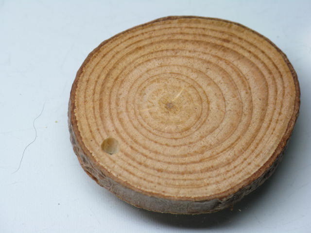 TOKO-BEADS BW014-08 Wooden Charm 35mm BW014-08 ウッドチャーム（年輪） 35mm Asian bead & African bead  Handmade,Lampeork,bead,asia,india,ethnic,parts,accessory,beads とんぼ玉,ビーズ,トンボ玉,アジア,インド,エスニック,手作り,パーツ,アクセサリー