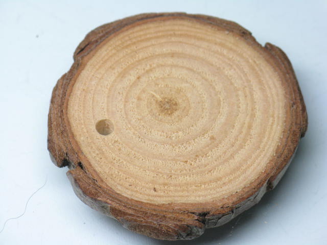 TOKO-BEADS BW014-14 Wooden Charm 40mm BW014-14 ウッドチャーム（年輪） 40mm Asian bead & African bead  Handmade,Lampeork,bead,asia,india,ethnic,parts,accessory,beads とんぼ玉,ビーズ,トンボ玉,アジア,インド,エスニック,手作り,パーツ,アクセサリー