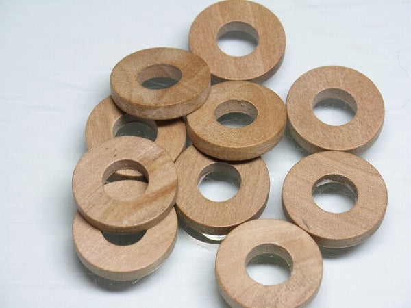 TOKO-BEADS BW909P-43 Wooden bead (Waxed/10pcs) 20mm BW909P-43 フラットウッドビーズ（ワックス処理/10個パック） 20mm Asian bead & African bead  Handmade,Lampeork,bead,asia,india,ethnic,parts,accessory,beads とんぼ玉,ビーズ,トンボ玉,アジア,インド,エスニック,手作り,パーツ,アクセサリー