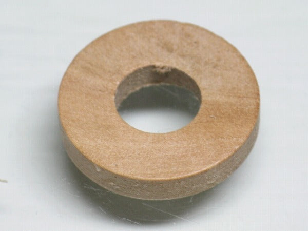 TOKO-BEADS BW909S-43 Wooden bead(Waxed) 20mm BW909S-43 フラットウッドビーズ（ワックス処理） 20mm Asian bead & African bead  Handmade,Lampeork,bead,asia,india,ethnic,parts,accessory,beads とんぼ玉,ビーズ,トンボ玉,アジア,インド,エスニック,手作り,パーツ,アクセサリー