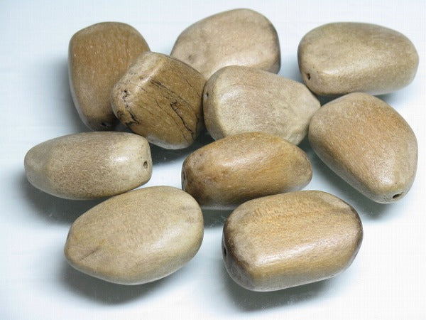 TOKO-BEADS BW910P-31 Wooden bead (Waxed/10pcs) 20mm BW910P-31 フラットウッドビーズ（ワックス処理/10個パック） 20mm Asian bead & African bead  Handmade,Lampeork,bead,asia,india,ethnic,parts,accessory,beads とんぼ玉,ビーズ,トンボ玉,アジア,インド,エスニック,手作り,パーツ,アクセサリー