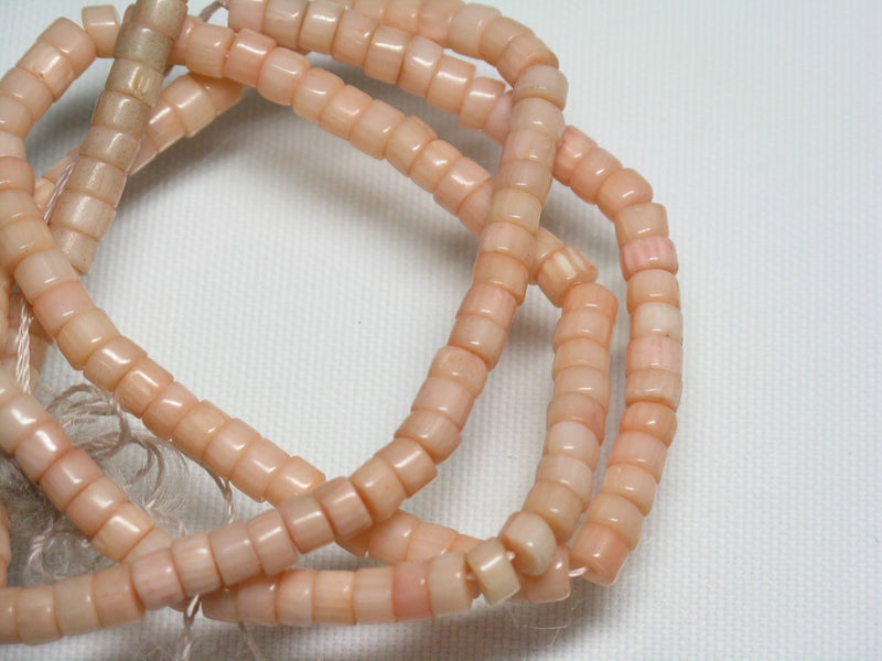 TOKO-BEADS BZ021N-49 Corallite bead 4mm BZ021N-49 山さんご（連） 4mm Asian bead & African bead  Handmade,Lampeork,bead,asia,india,ethnic,parts,accessory,beads とんぼ玉,ビーズ,トンボ玉,アジア,インド,エスニック,手作り,パーツ,アクセサリー