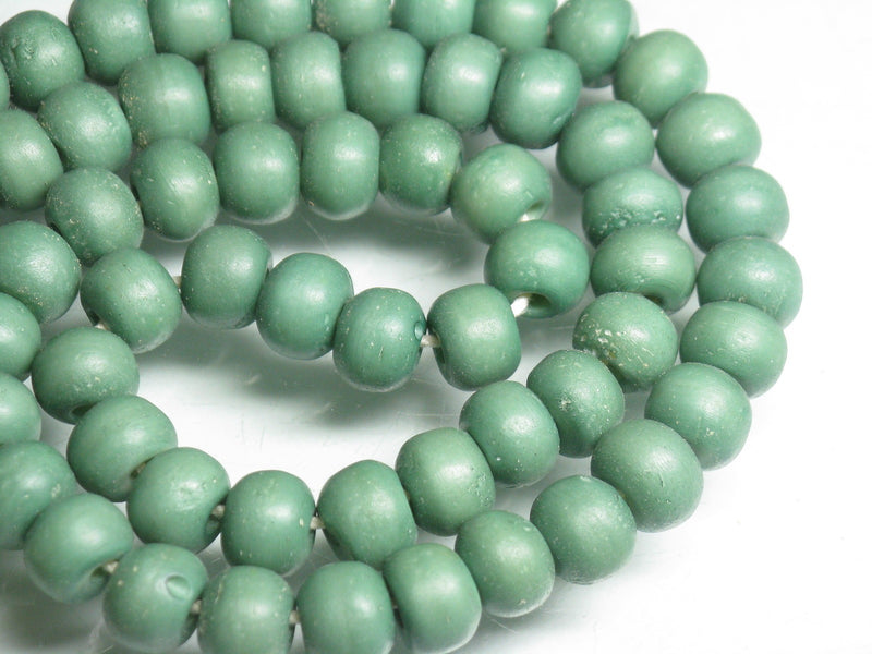 TOKO-BEADS CB008P Bone bead 8mm CB008P ボーンビーズ（38g 約75個） 8mm Asian bead & African bead  Handmade,Lampeork,bead,asia,india,ethnic,parts,accessory,beads とんぼ玉,ビーズ,トンボ玉,アジア,インド,エスニック,手作り,パーツ,アクセサリー