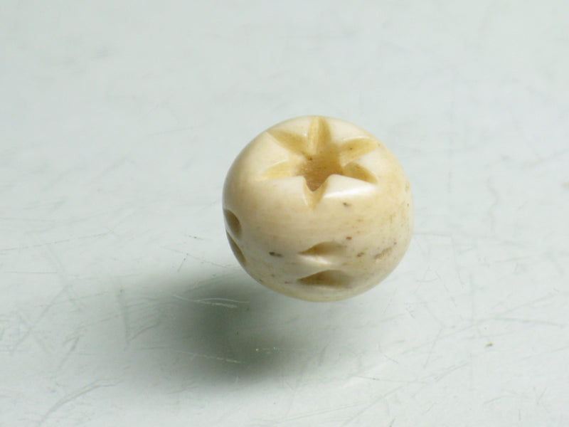 TOKO-BEADS CB016 Bone bead 9mm CB016 ボーンビーズ 9mm Asian bead & African bead  Handmade,Lampeork,bead,asia,india,ethnic,parts,accessory,beads とんぼ玉,ビーズ,トンボ玉,アジア,インド,エスニック,手作り,パーツ,アクセサリー