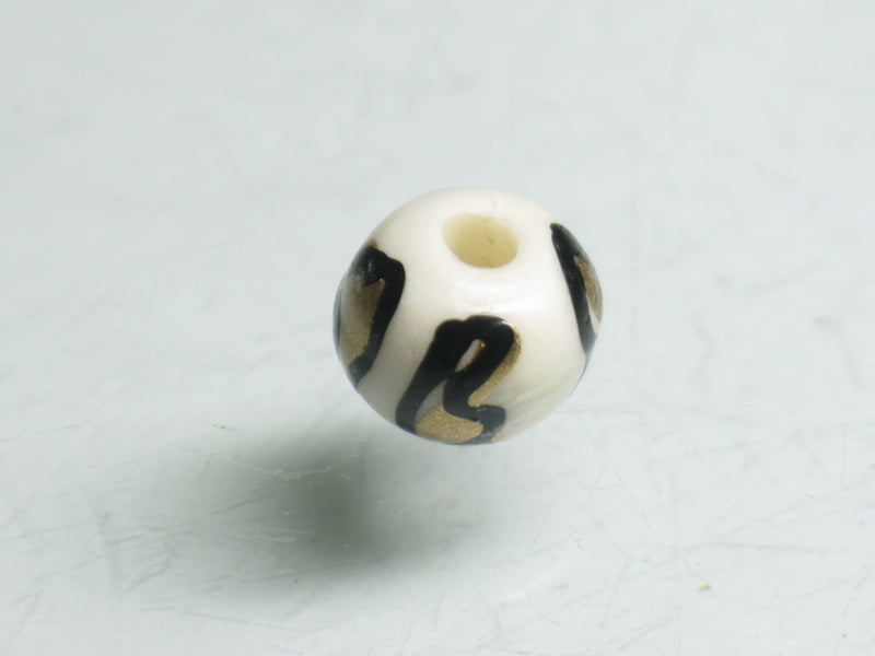 TOKO-BEADS CB021 Bone bead 8mm CB021 ボーンビーズ 8mm Asian bead & African bead  Handmade,Lampeork,bead,asia,india,ethnic,parts,accessory,beads とんぼ玉,ビーズ,トンボ玉,アジア,インド,エスニック,手作り,パーツ,アクセサリー