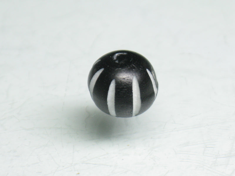 TOKO-BEADS CB028 Bone bead 8mm CB028 ボーンビーズ 8mm Asian bead & African bead  Handmade,Lampeork,bead,asia,india,ethnic,parts,accessory,beads とんぼ玉,ビーズ,トンボ玉,アジア,インド,エスニック,手作り,パーツ,アクセサリー