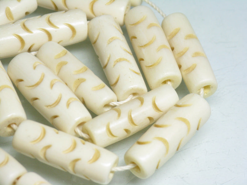 TOKO-BEADS CB033P Bone bead 8mm CB033P ボーンビーズ（43g 約20個） 8mm Asian bead & African bead  Handmade,Lampeork,bead,asia,india,ethnic,parts,accessory,beads とんぼ玉,ビーズ,トンボ玉,アジア,インド,エスニック,手作り,パーツ,アクセサリー