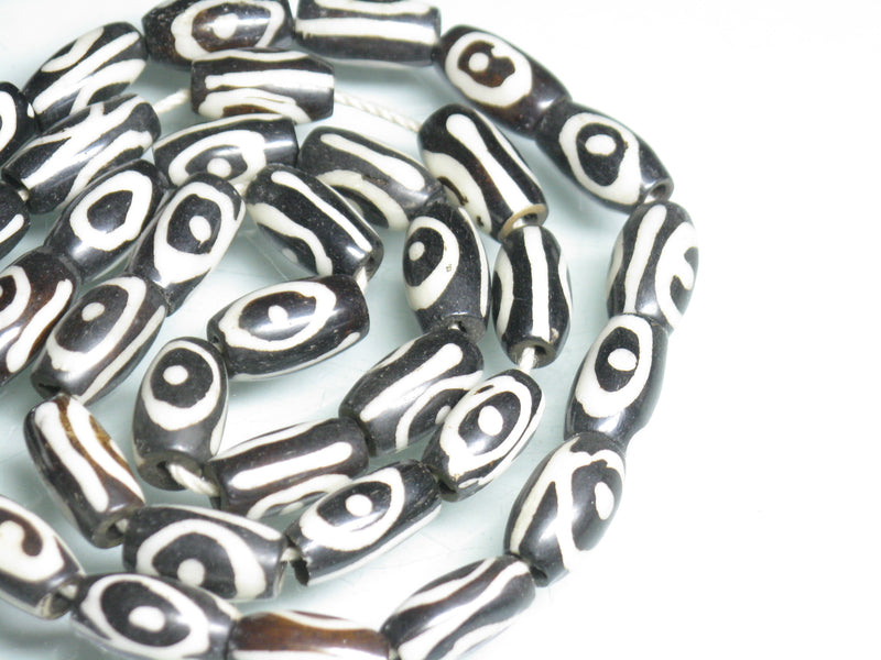 TOKO-BEADS CB039P Batik Bone bead 6mm CB039P ボーンビーズ（27g 約40個） 6mm Asian bead & African bead  Handmade,Lampeork,bead,asia,india,ethnic,parts,accessory,beads とんぼ玉,ビーズ,トンボ玉,アジア,インド,エスニック,手作り,パーツ,アクセサリー