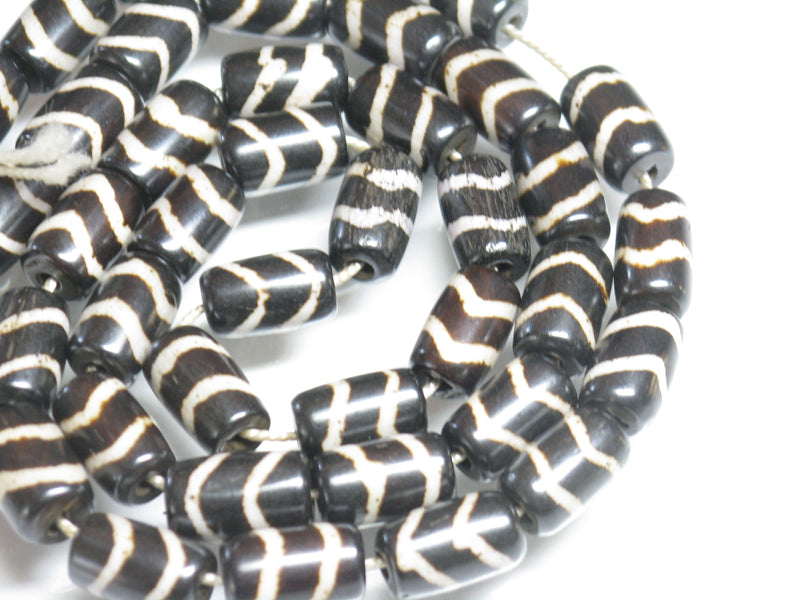 TOKO-BEADS CB065-04N Batik Bone bead (Strand) 6~7mm CB065-04N バティックボーンビーズ（連） 6~7mm Asian bead & African bead  Handmade,Lampeork,bead,asia,india,ethnic,parts,accessory,beads とんぼ玉,ビーズ,トンボ玉,アジア,インド,エスニック,手作り,パーツ,アクセサリー