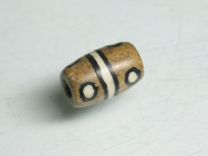 TOKO-BEADS CB071 Bone bead 7.5mm CB071 ボーンビーズ 7.5mm Asian bead & African bead  Handmade,Lampeork,bead,asia,india,ethnic,parts,accessory,beads とんぼ玉,ビーズ,トンボ玉,アジア,インド,エスニック,手作り,パーツ,アクセサリー