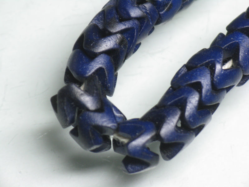 TOKO-BEADS CB102N Bone bead 8mm CB102N スネークビーズ（ボーン）（連） 8mm Asian bead & African bead  Handmade,Lampeork,bead,asia,india,ethnic,parts,accessory,beads とんぼ玉,ビーズ,トンボ玉,アジア,インド,エスニック,手作り,パーツ,アクセサリー